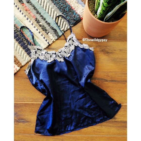 Vintage Tops - Vintage handmade camisole ✨